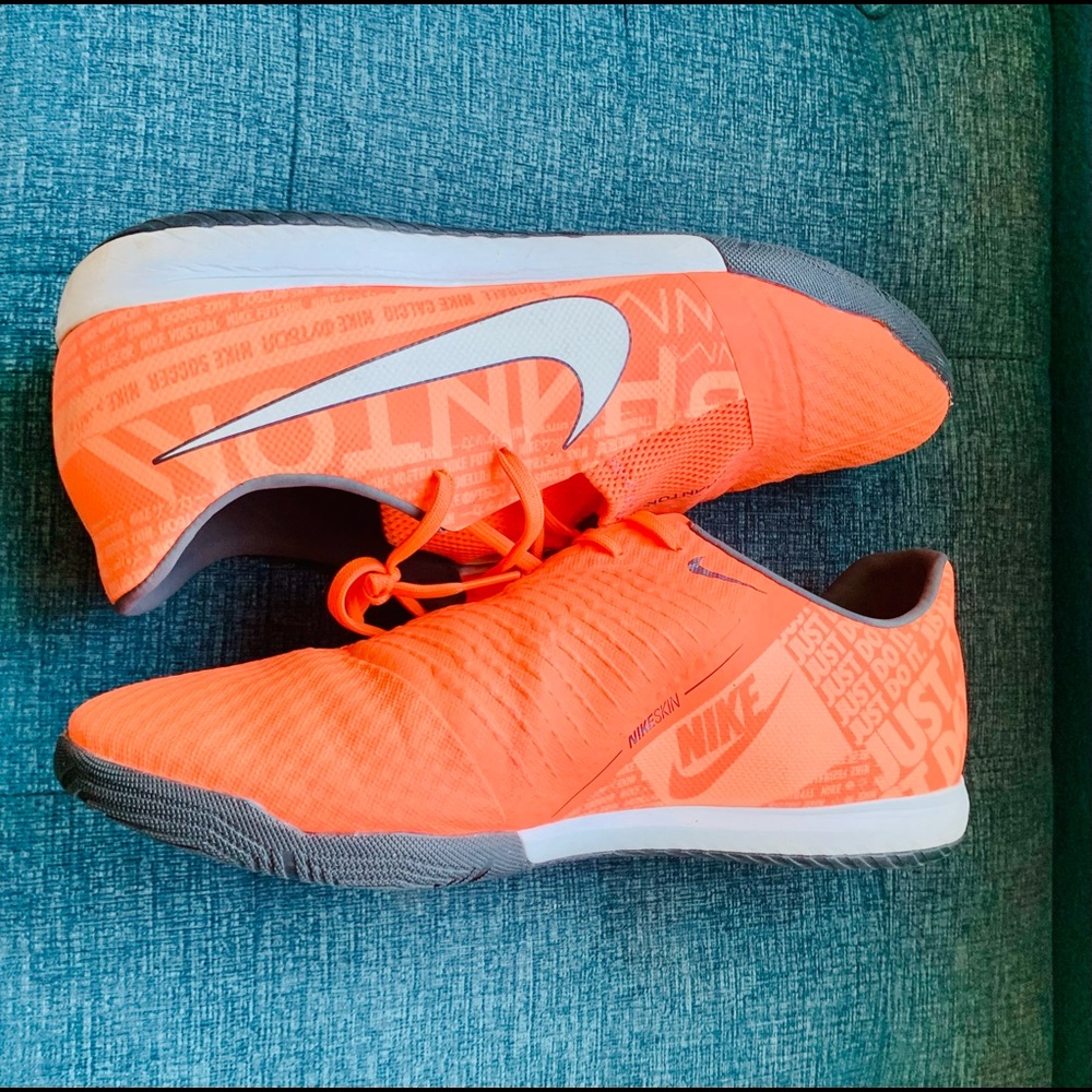 Nike shoes